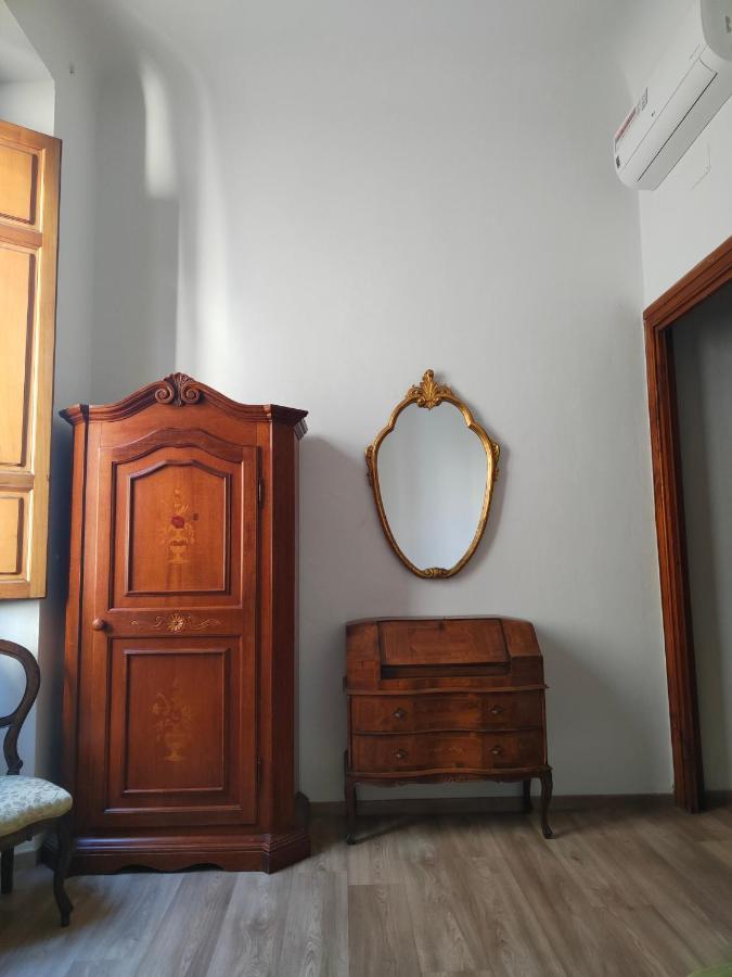 Accanto Al Duomo فلورنس المظهر الخارجي الصورة